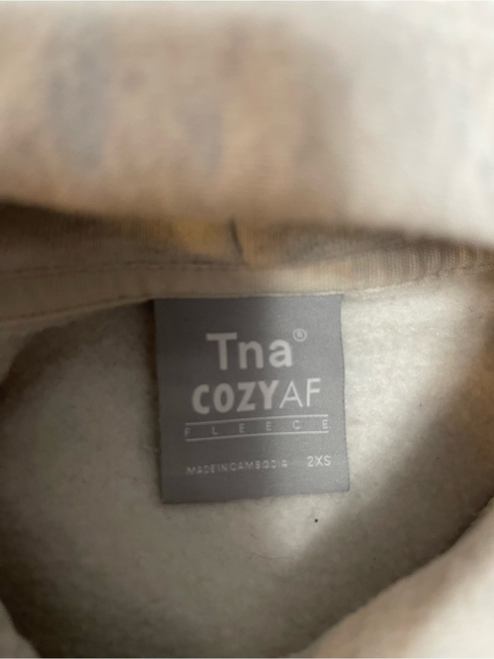 Cropped TNA Sweatshirt - Picture 3 of 3